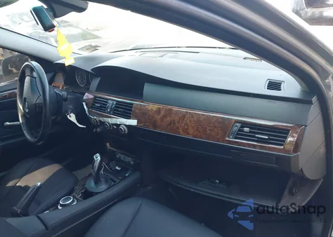 2008 BMW 528I z USA, uszkodzony, nr VIN WBANU53518CT19011